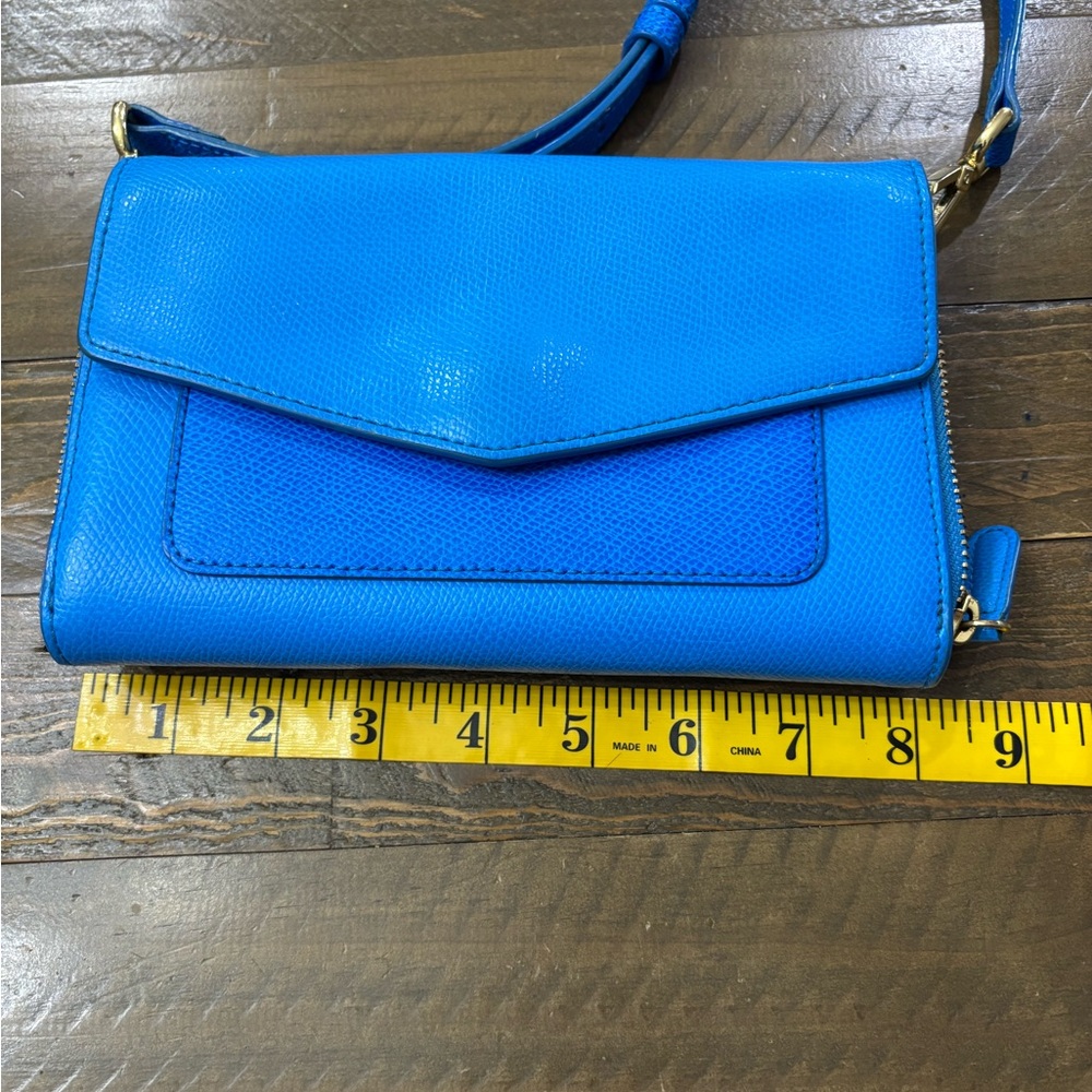 Vera Bradley Vibrant Blue Leather Crossbody Bag - Picture 9 of 11